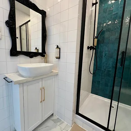 Piotrkowska 67 3* Łódź